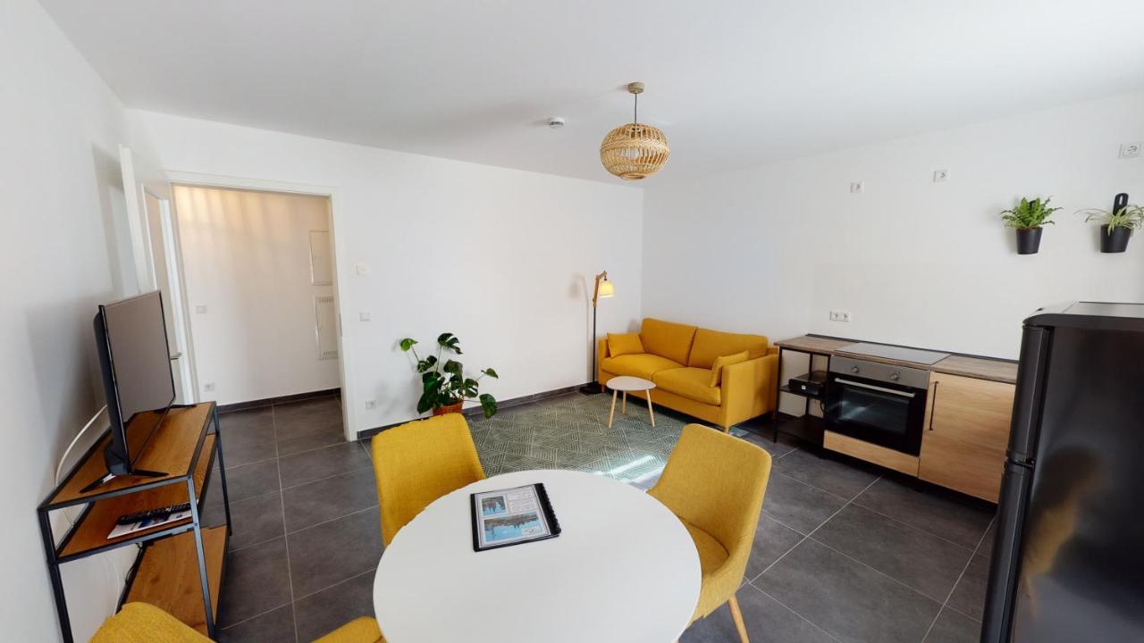 Travel Art Boardinghouse  Aparthotel Neuruppin Exterior foto