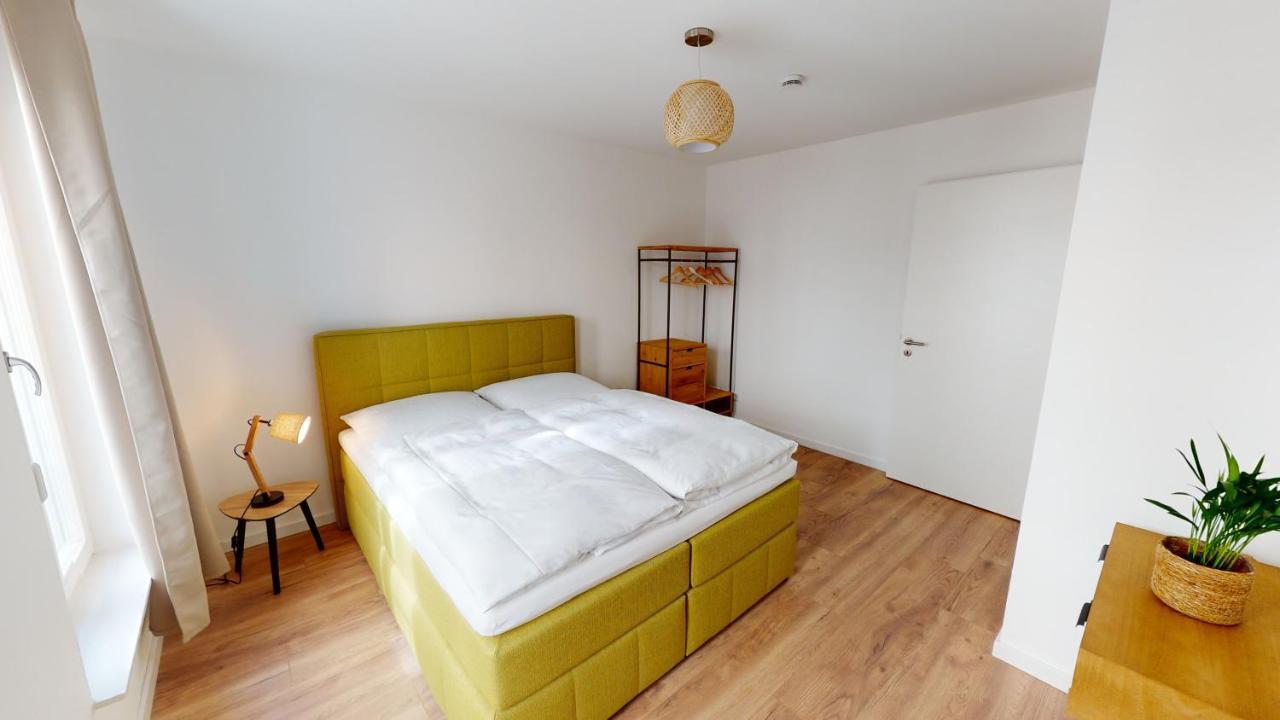 Travel Art Boardinghouse  Aparthotel Neuruppin Exterior foto